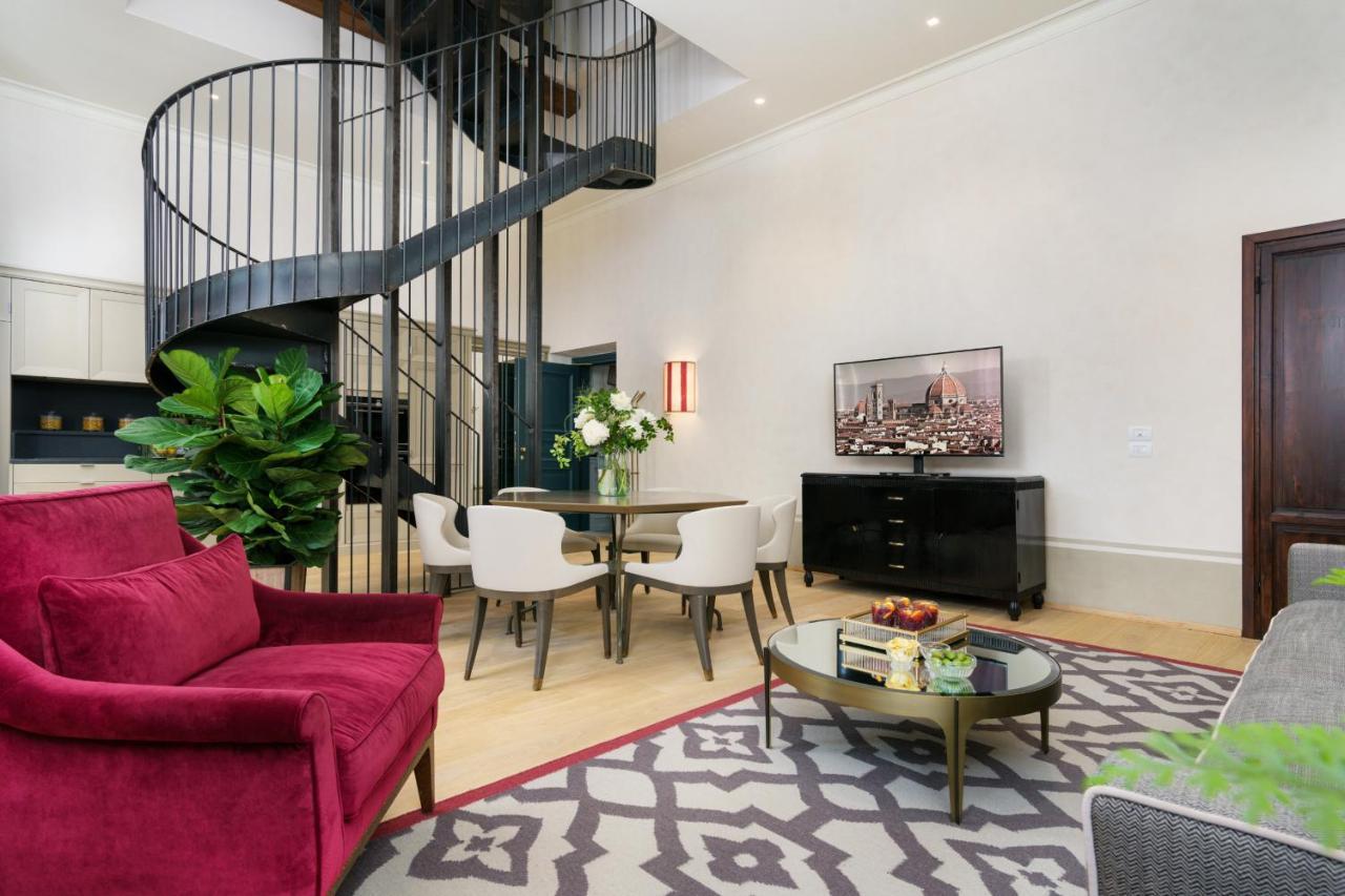 Marchesa Olympia - La Dimora Degli Affreschi Apartamento Florença